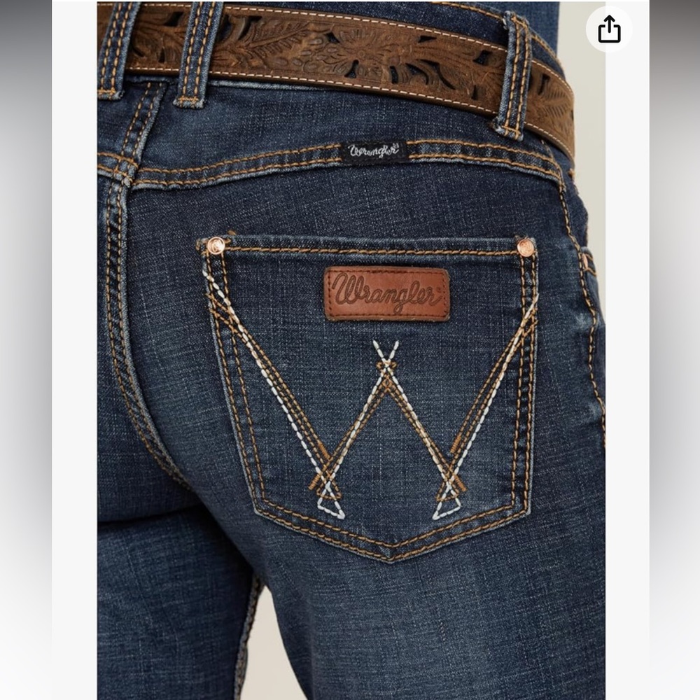 WRANGLER BOOT CUT - Picture 2 of 6